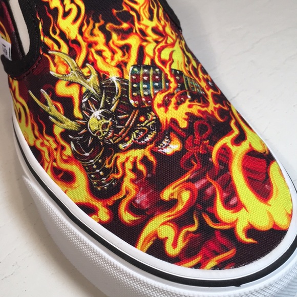 NWT Vans Classic Slip-On Samurai Rising Sneakers Men’s 9 - Picture 5 of 10